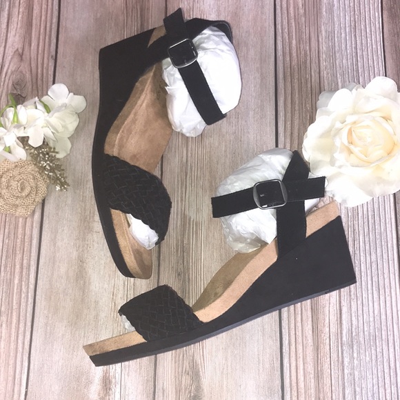 Lucky Brand Black Leather Wedge Sandal 8.5M - Picture 7 of 8